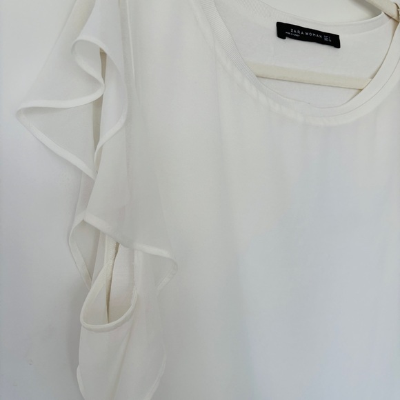 Elegant White Ruffle Sleeve Top - Picture 4 of 7